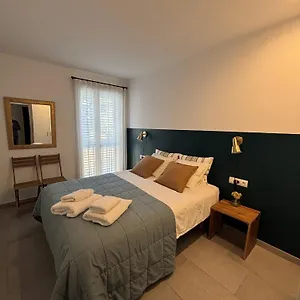  Apartment Nuevo En El Centro Con Garaje Spain